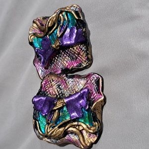 Clip-on Earrings 5/24